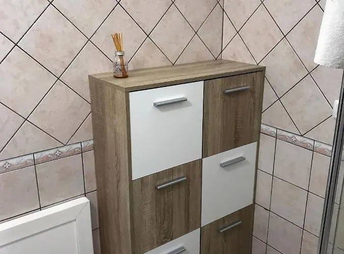 Apartment Camy Scopri Vicino Alle Spiagge!