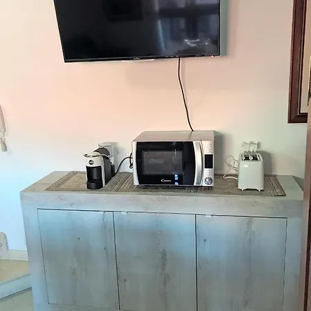 Camy Apartment A Tortoli Centro Storico, Veranda E Posto Auto Privato *